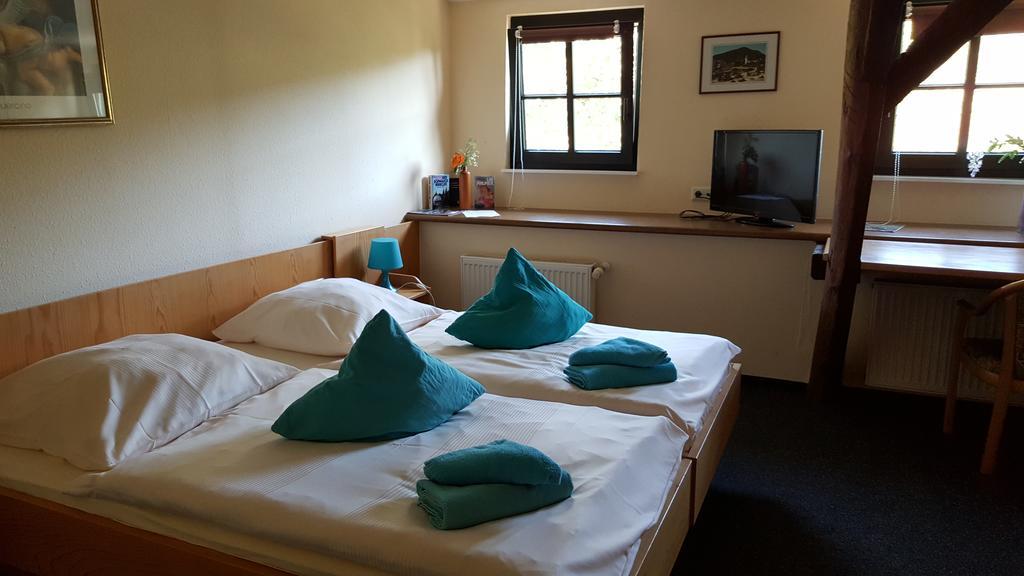 Altes Bierhaus Hotell Arzbach Exteriör bild