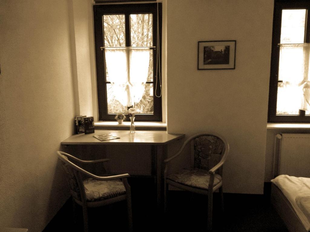 Altes Bierhaus Hotell Arzbach Exteriör bild