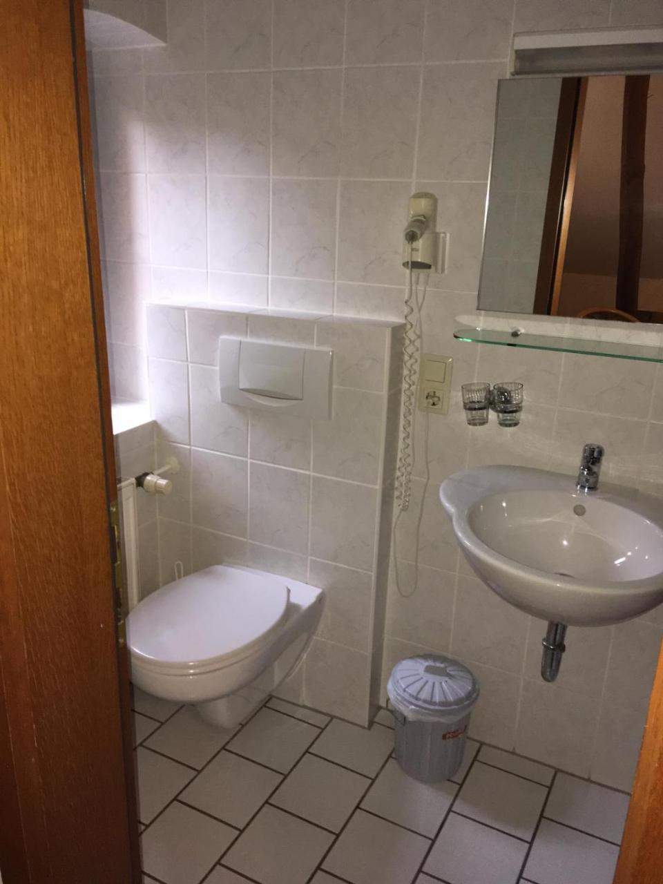 Altes Bierhaus Hotell Arzbach Exteriör bild